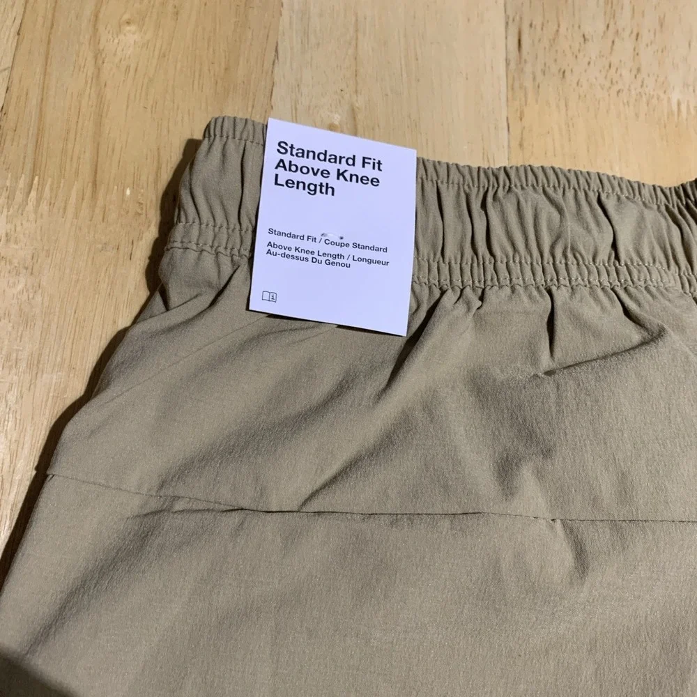 Nike‎ Tech Woven Shorts Casual Lounge Athletic HQ0470-297 Khaki  Tan $85 Men's S